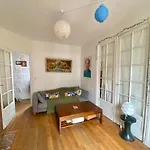 Charmant Appartement Artistique A Gambetta Pere Lachaise